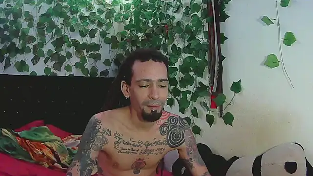 caribbeanlover1 online show from February 14, 2025, 12:25 pm