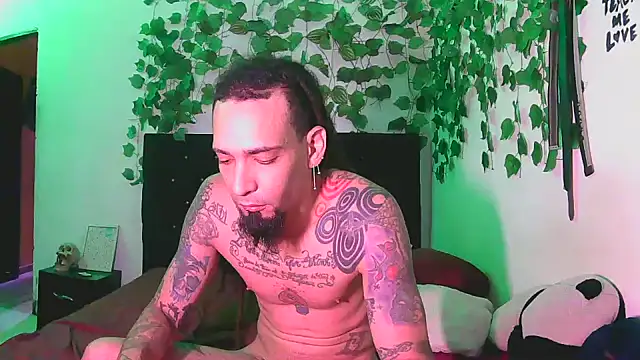 caribbeanlover1 online show from November 26, 2025, 12:06 pm