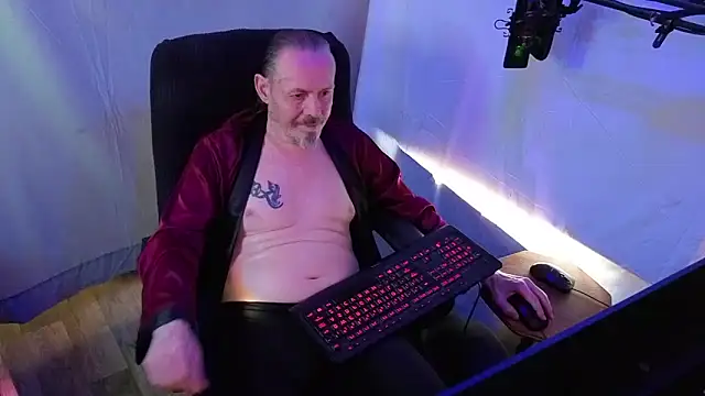 Snapshot of Richy__Rich_ chatting on May 30, 2026, 11:35 pm Richy Rich online show from May 30, 2026, 11:35 pm