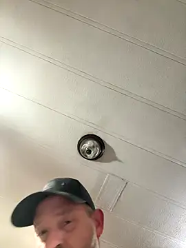 smokeymt420 online show from November 9, 2025, 4:11 am