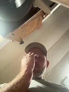 smokeymt420 online show from November 18, 2025, 4:39 am