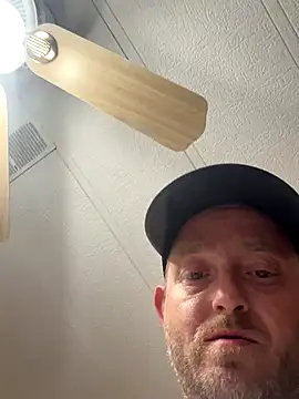 smokeymt420 online show from November 22, 2025, 9:36 pm