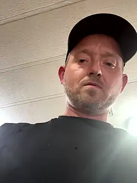 smokeymt420 online show from January 14, 2026, 4:29 am