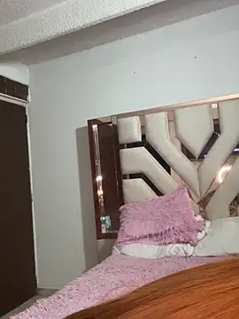 Im sarah online show from December 20, 2025, 4:41 am