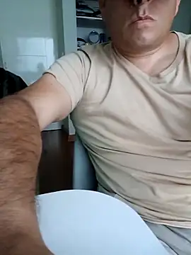 Snapshot of chicoguapo8 chatting on February 20, 2025, 10:48 pm chicoguapo8 online show from February 20, 2025, 10:48 pm