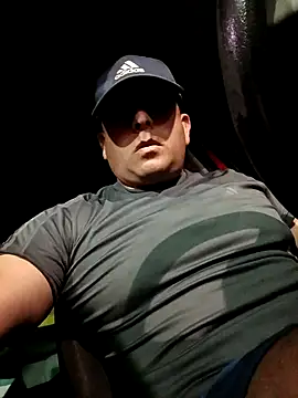 Snapshot of chicoguapo8 chatting on September 23, 2025, 11:52 pm chicoguapo8 online show from September 23, 2025, 11:52 pm