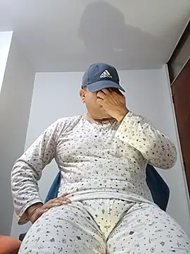 Snapshot of chicoguapo8 chatting on September 27, 2025, 1:05 pm chicoguapo8 online show from September 27, 2025, 1:05 pm