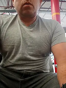 Snapshot of chicoguapo8 chatting on November 14, 2025, 3:00 pm chicoguapo8 online show from November 14, 2025, 3:00 pm