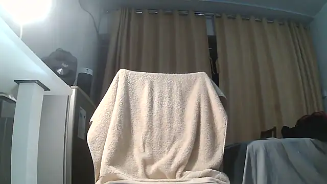 chicoguapo8 online show from March 13, 2026, 8:32 am