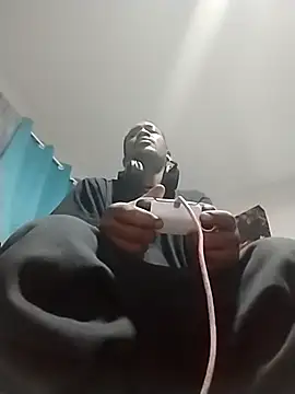 Snapshot of Makeyoucumallover chatting on October 31, 2025, 6:03 am Makeyoucumallover online show from October 31, 2025, 6:03 am