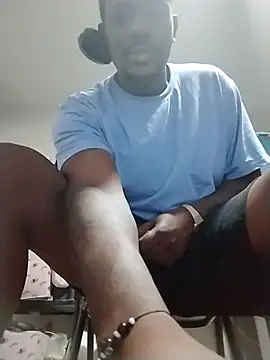 Snapshot of Makeyoucumallover chatting on November 10, 2025, 3:27 am Makeyoucumallover online show from November 10, 2025, 3:27 am