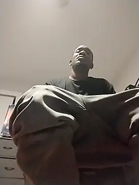 Snapshot of Makeyoucumallover chatting on November 25, 2025, 10:15 am Makeyoucumallover online show from November 25, 2025, 10:15 am