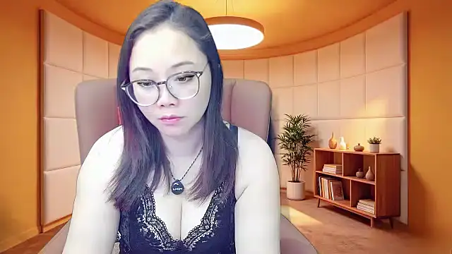 Giuliam online show from April 17, 2026, 1:30 am