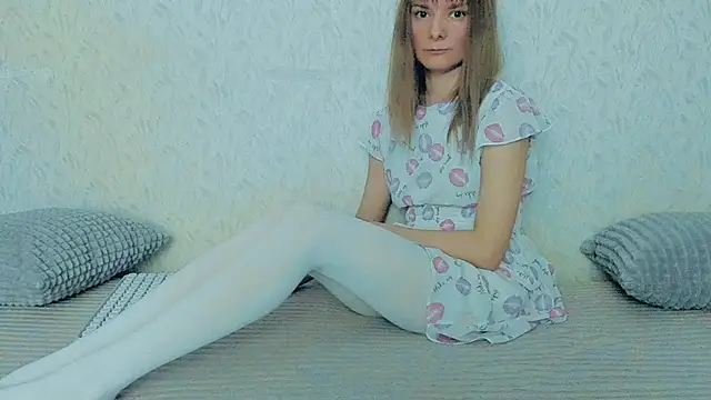 YourCaramel online show from February 25, 2025, 12:24 pm