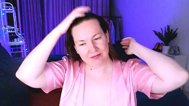 GoddessLara online show from January 31, 2025, 2:04 am