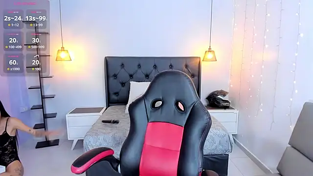 AMELIELEONE online show from January 28, 2025, 11:17 am