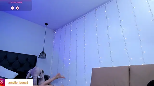 AMELIELEONE online show from February 27, 2025, 12:34 pm