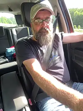 Snapshot of jim470 chatting on June 14, 2026, 3:58 pm jim470 online show from June 14, 2026, 3:58 pm