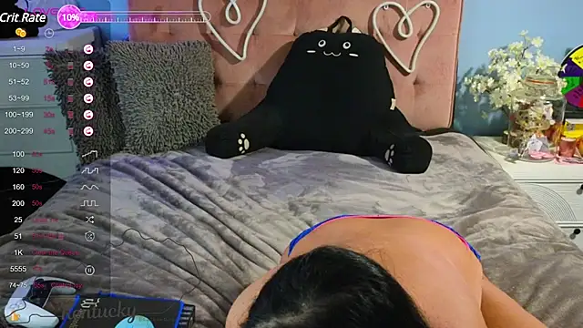 RachaelRay69 online show from January 17, 2025, 5:41 pm