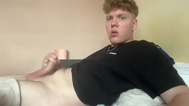 sexybooii6968 online show from July 3, 2026, 3:07 pm
