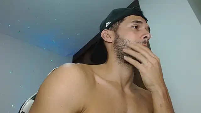 Noah jhonsonn online show from January 22, 2025, 11:01 am