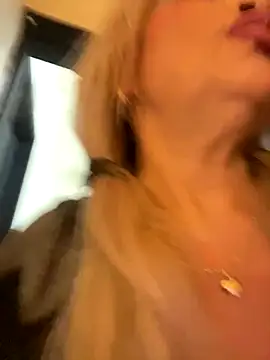 scarlett sexx69 online show from September 25, 2025, 6:55 pm