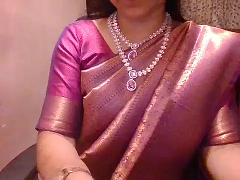 Snapshot of Pinky_4 chatting on June 25, 2026, 4:33 pm Pinky 4 online show from June 25, 2026, 4:33 pm