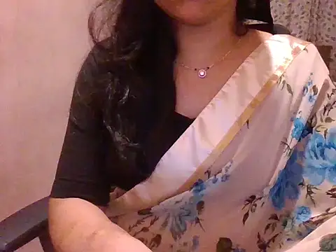 Snapshot of Pinky_4 chatting on July 7, 2026, 7:23 am Pinky 4 online show from July 7, 2026, 7:23 am