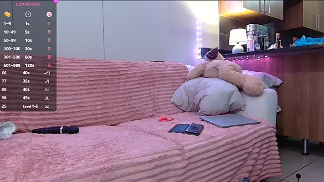 ScarletCarnal online show from December 22, 2024, 8:36 pm