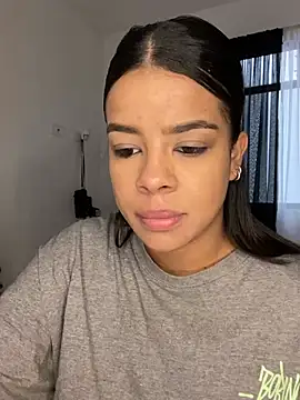 trianawhite online show from December 17, 2024, 2:55 pm