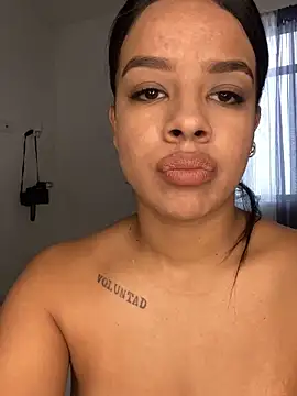 trianawhite online show from January 9, 2025, 4:28 pm