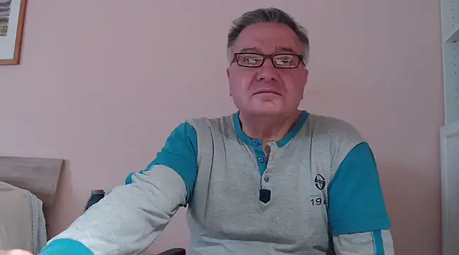 YOU6me online show from January 31, 2025, 9:59 am