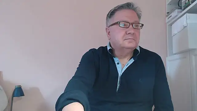 YOU6me online show from March 3, 2025, 10:17 am