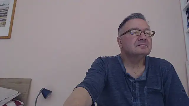 YOU6me online show from September 21, 2025, 4:52 pm