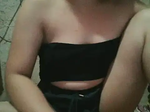 Beatrice143 online show from January 23, 2025, 2:50 pm