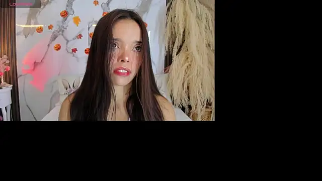 hannahill69 online show from October 23, 2025, 5:07 am