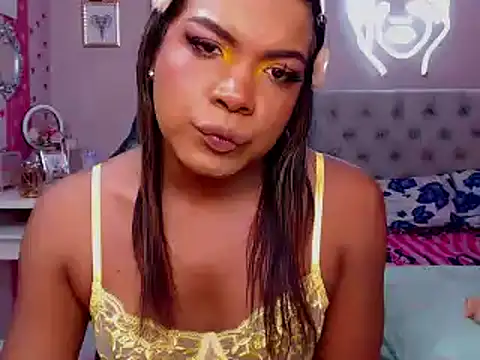 alexa rodriicum online show from November 6, 2025, 6:31 pm