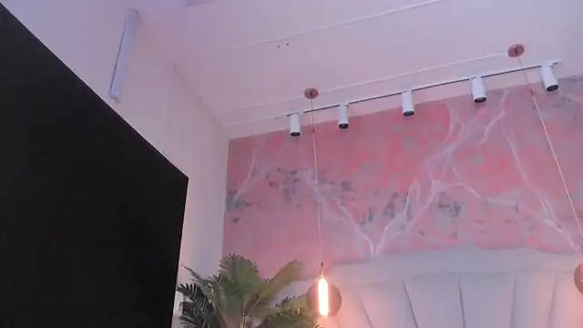 ValerySex  online show from May 17, 2026, 12:12 pm