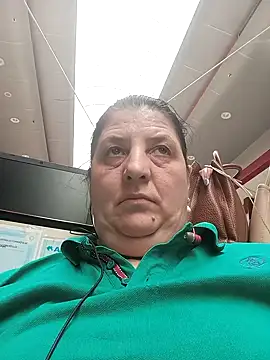 Snapshot of RidemerafSuzana chatting on March 23, 2026, 9:46 am RidemerafSuzana online show from March 23, 2026, 9:46 am