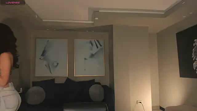 AnaDurant online show from September 26, 2025, 12:31 pm