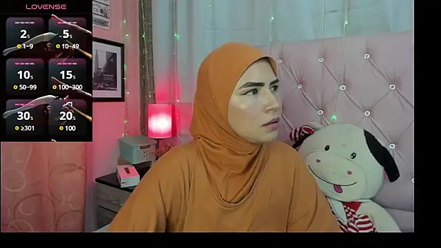 DarshaKhemu online show from February 5, 2025, 9:50 pm