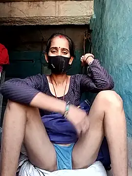 Snapshot of Mohni_Das chatting on May 31, 2026, 4:53 am Mohni Das online show from May 31, 2026, 4:53 am