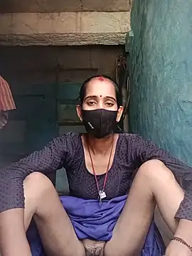 Snapshot of Mohni_Das chatting on June 2, 2026, 6:04 am Mohni Das online show from June 2, 2026, 6:04 am