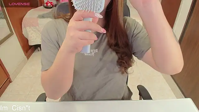 Miley Baker online show from January 22, 2025, 1:32 pm