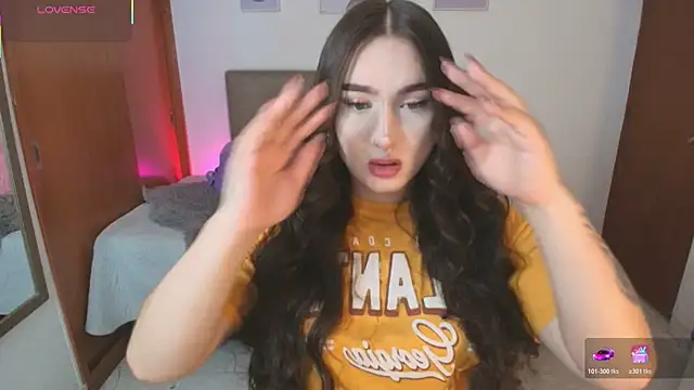 Miley Baker online show from April 10, 2026, 12:32 pm