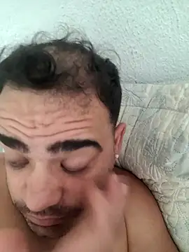 Snapshot of Nosrednaej chatting on March 25, 2026, 3:29 pm Nosrednaej online show from March 25, 2026, 3:29 pm