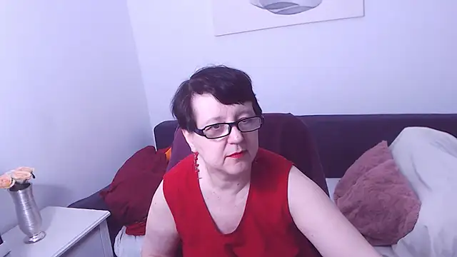 ChristaRose online show from October 15, 2025, 5:24 pm