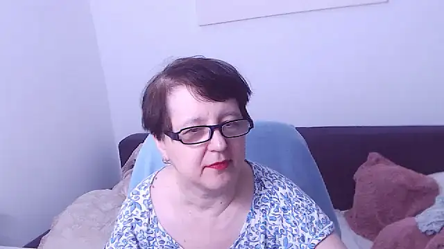 ChristaRose online show from January 12, 2026, 1:33 am