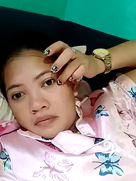 amariaxxx388 online show from February 11, 2025, 2:57 am