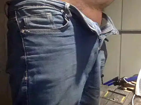 Snapshot of Rx7hvn chatting on February 23, 2025, 1:53 pm Rx7hvn online show from February 23, 2025, 1:53 pm